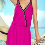 Letní plážové šaty zavinovacího vzhledu